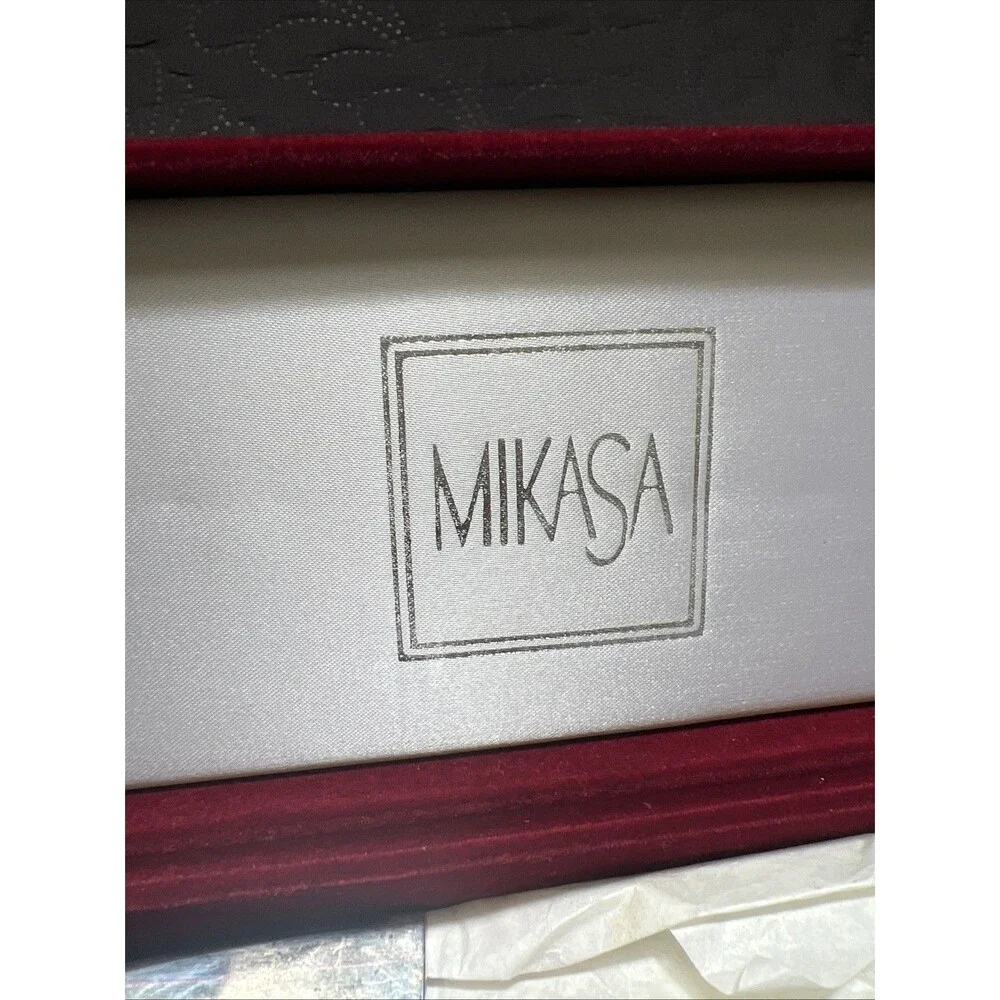 Vintage Mikasa Cake Server Crystal Silver Plate Red Velvet Box Serverware Home
